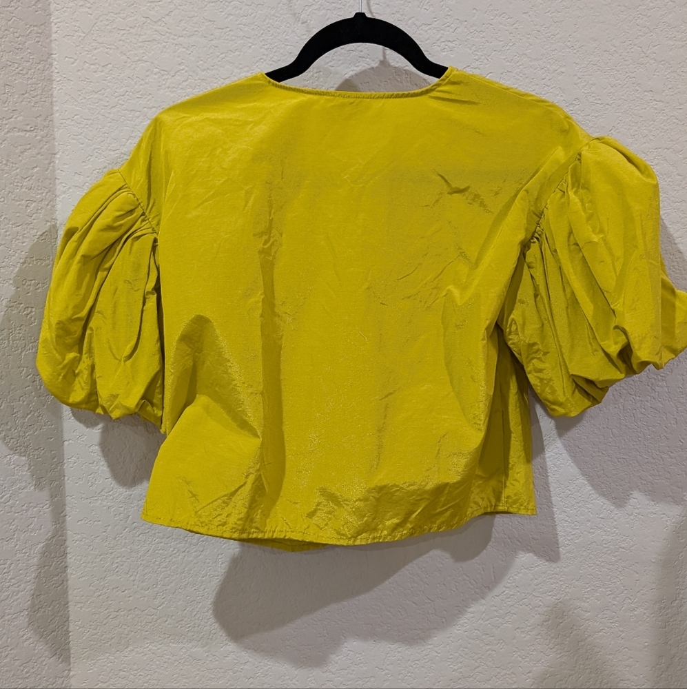 NWOT Future Collective Chartreuse Puff Sleeve Blouse XS - Picture 9 of 9